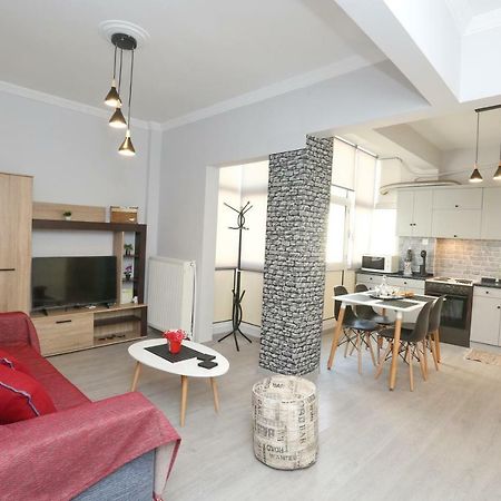 Oli'S Luxury Apartment Thessaloníki Eksteriør bilde