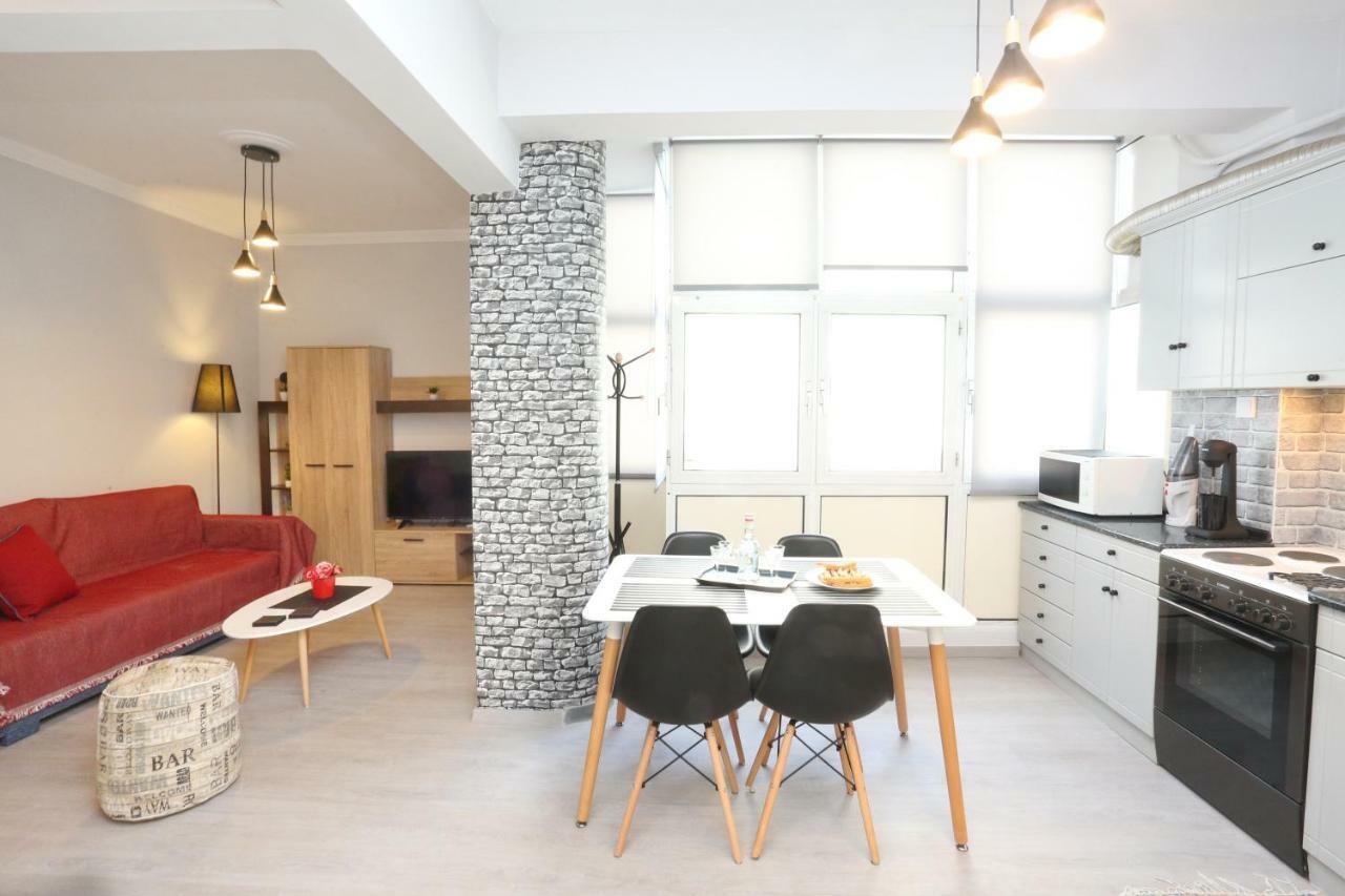 Oli'S Luxury Apartment Thessaloníki Eksteriør bilde